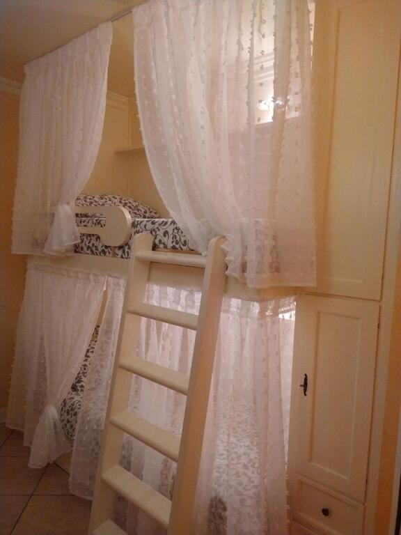 Apartamento Doctor House Desenzano Desenzano del Garda Exterior foto